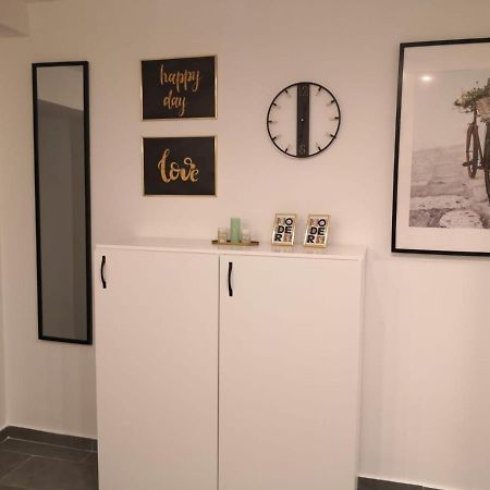 Bibi Zahumska Apartman Белград Экстерьер фото