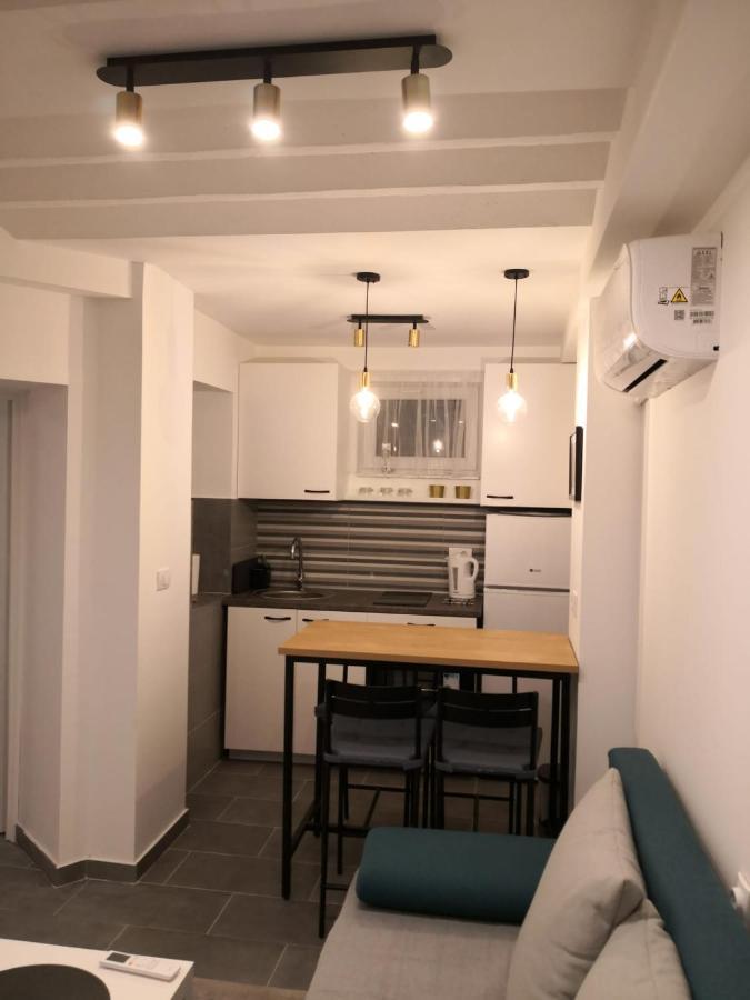 Bibi Zahumska Apartman Белград Экстерьер фото