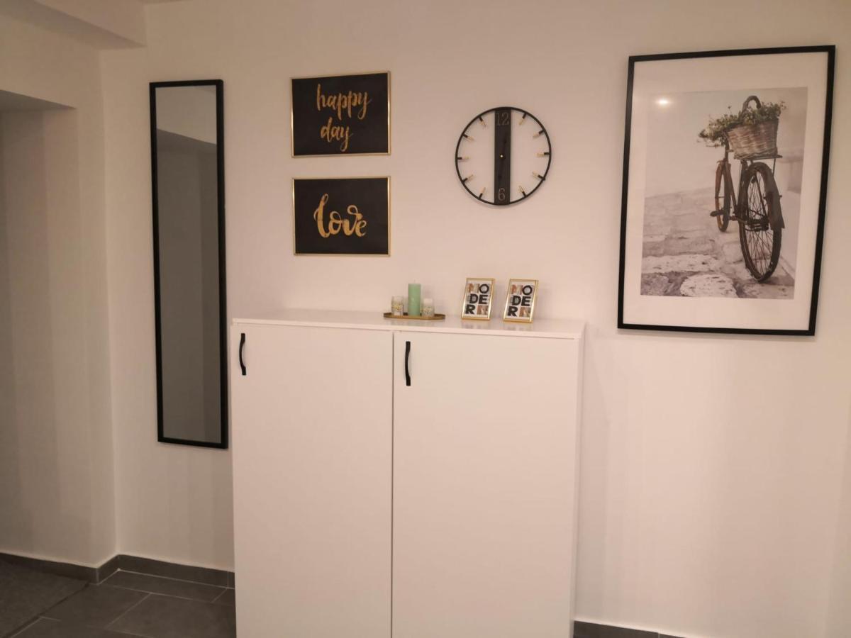 Bibi Zahumska Apartman Белград Экстерьер фото